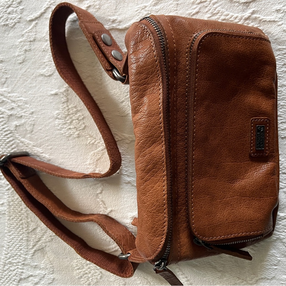 Spikes and Sparrow Brown Leather Belt Bag